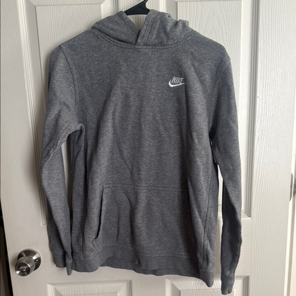 Nike Gray Sweatshirt Hoodie Athletic Wear